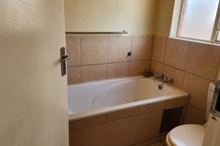 1 Bedroom Property for Sale in Rustenburg Central North West